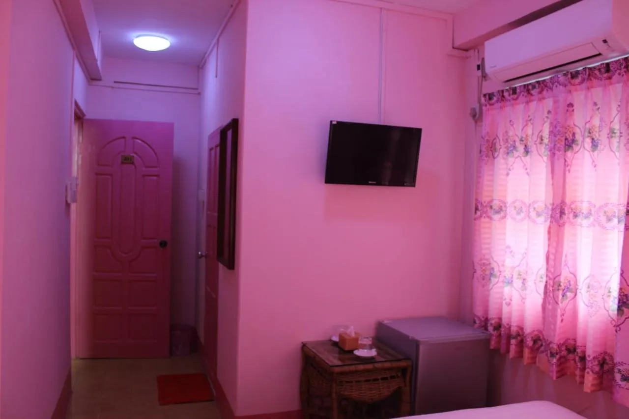 New Win Motel Yangon